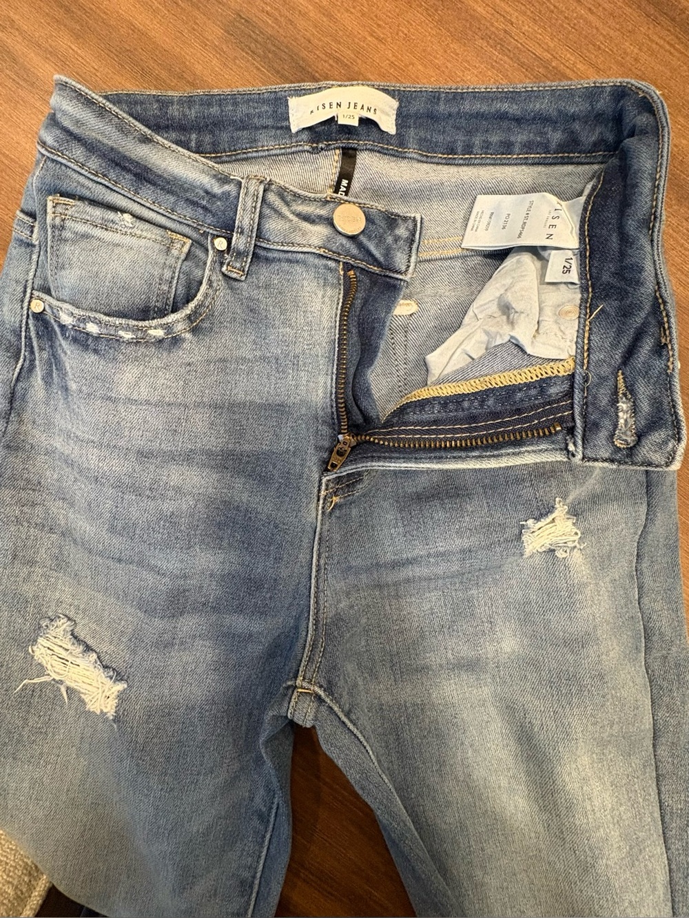 RISEN JEANS 
 Light Wash Distressed stretch Denim Jeans